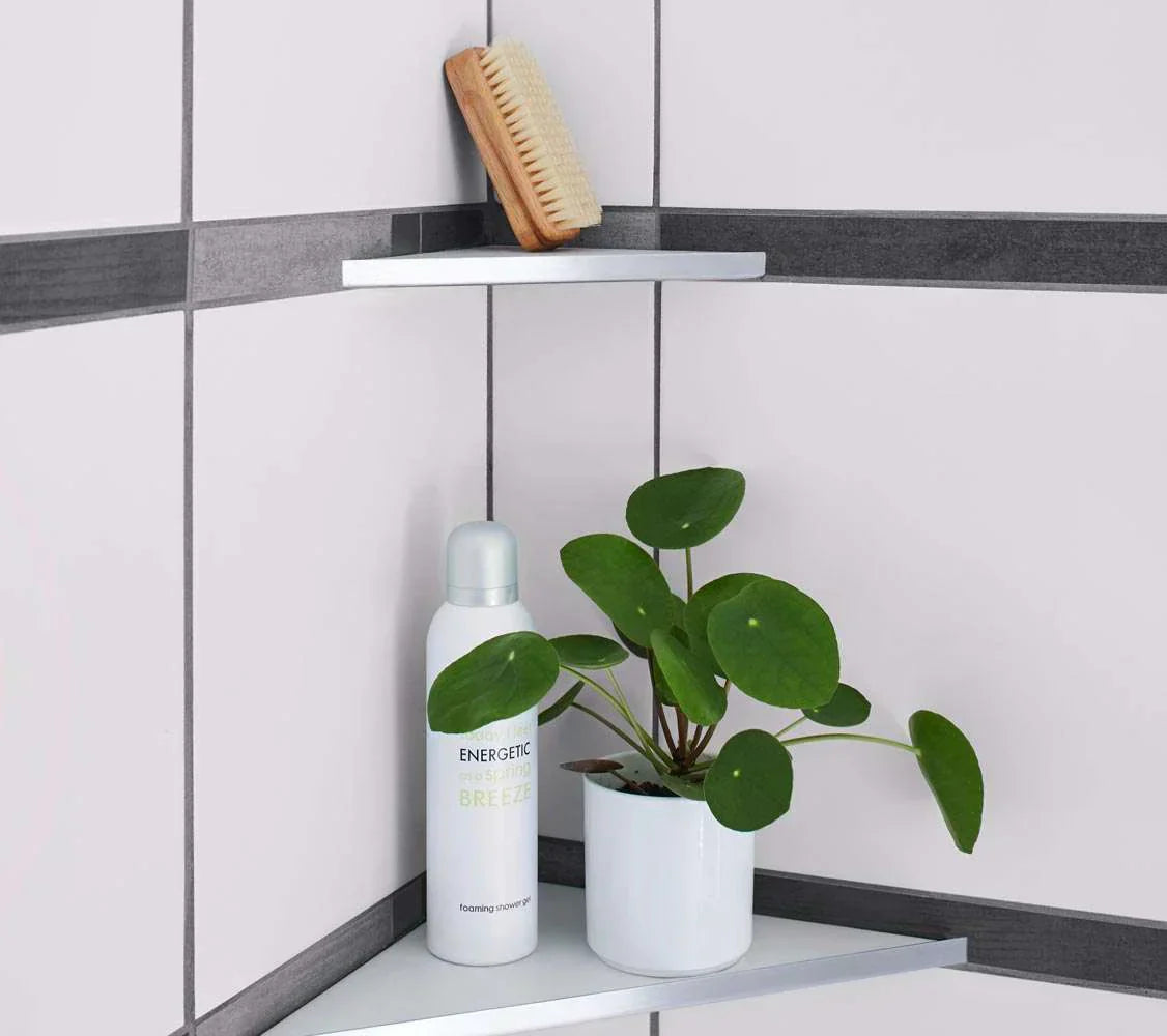 Orde in de badkamer - met roestvrij stalen planken!